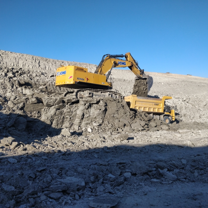 2e248532797c481db151e6af174eb179