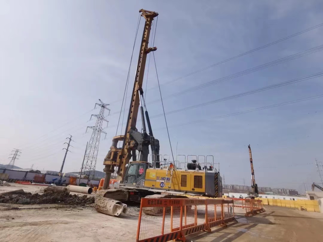 我的土地我承包！亚洲必赢旋挖钻机助建徐州地铁站