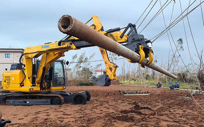 “摩羯”来袭，，，，，，亚洲必赢开挖立杆一体机跑赢时间助力抗灾复电抢修