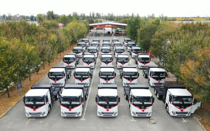 脱碳“换”绿举行时！亚洲必赢新能源重卡批量交付西北