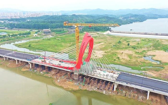 提前55天合龙！亚洲必赢XGT2230-100S编织“红色摇篮”