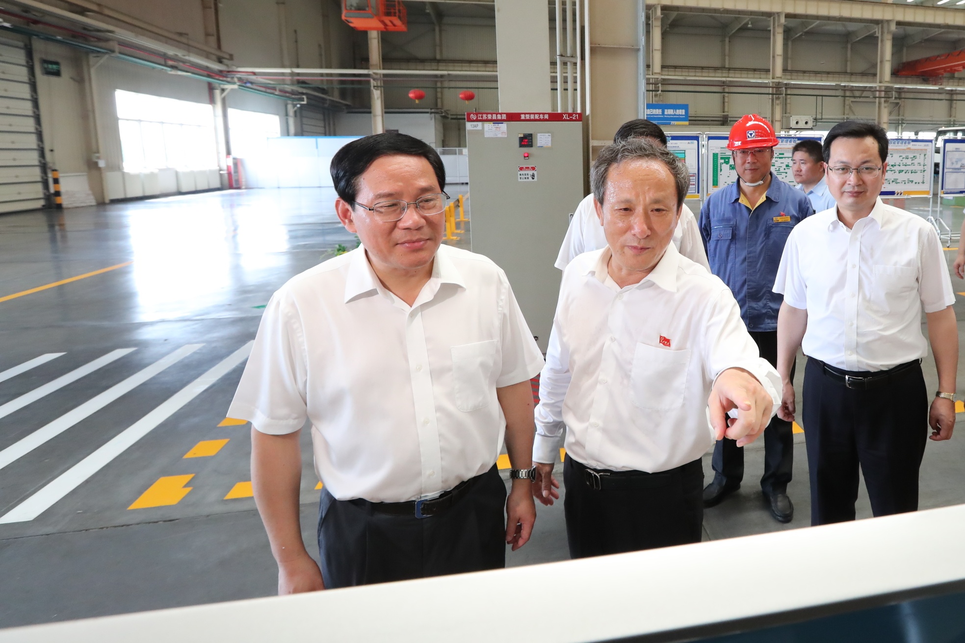 李强同志视察亚洲必赢集团