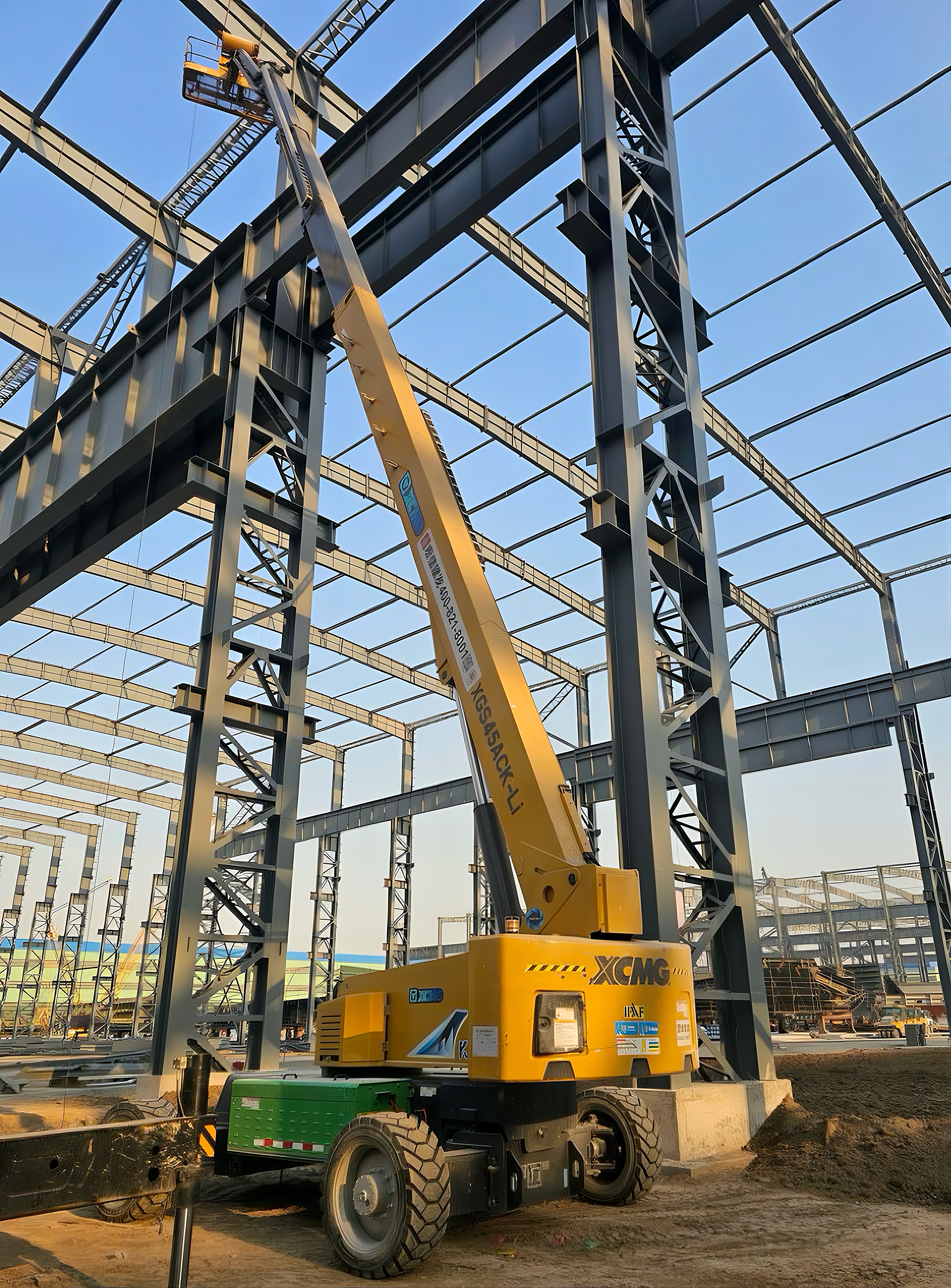 直冲云霄！亚洲必赢电动“擎天柱”助力江苏新时代造船车间“智”造升级