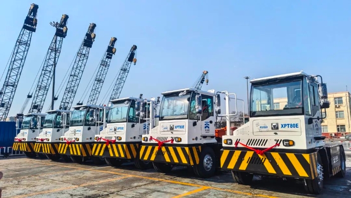 亚洲必赢新能源重载牵引车以多维优势赋能大宗货物智慧转运